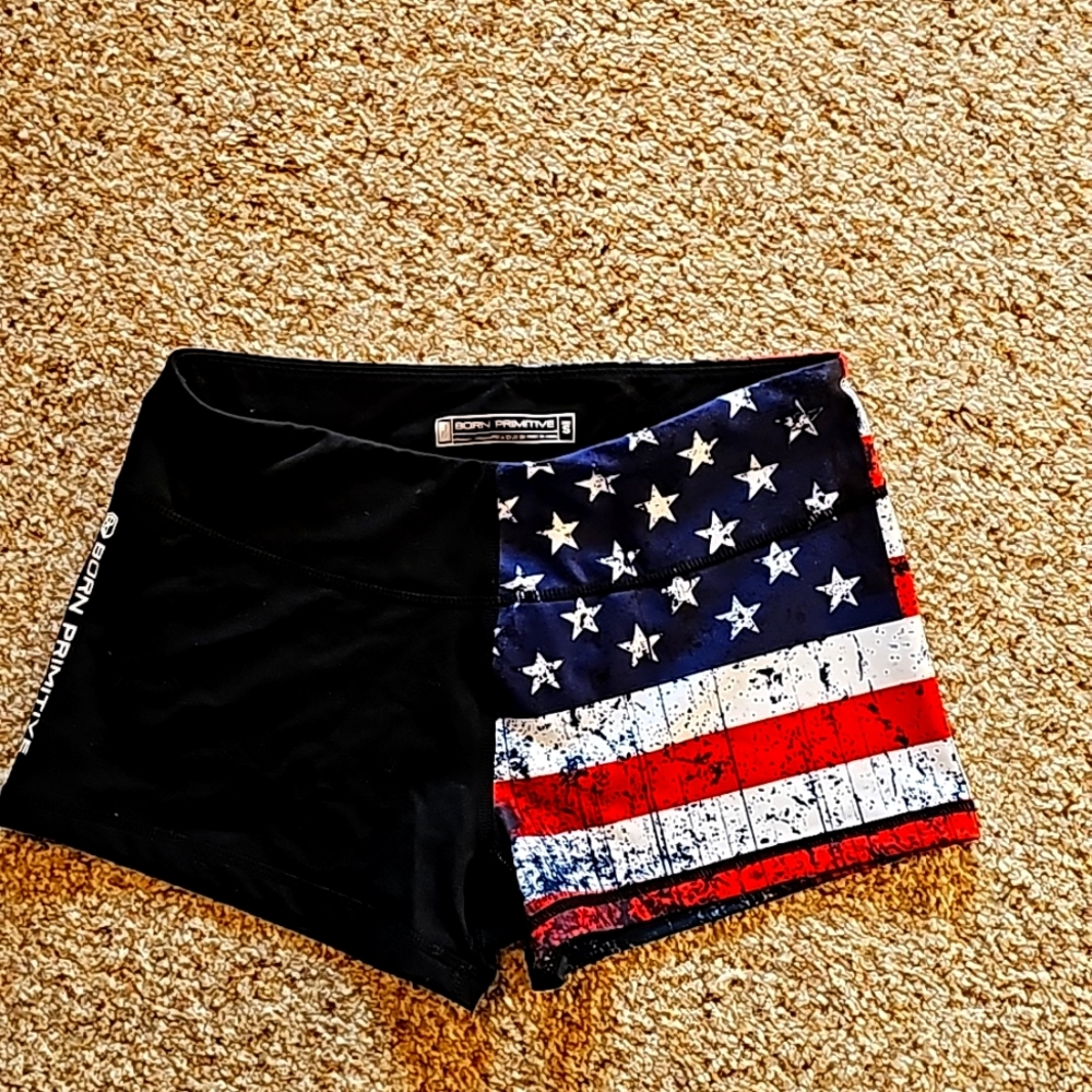 Born Primitive 3.5" shorts NWOT (Small)